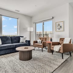 Car-Free 2BR | Cleveland Clinic Shuttle Stop, Fairfax CLE