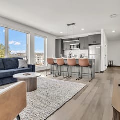 2BR, 2 Full Baths | Cleveland Clinic Main Campus, Cleveland