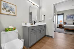 Across from Clinic | 2 Bed/2 Bath | Free Garage
