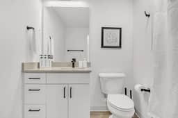 Bright & Airy 2BR | Cleveland Clinic