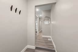 Central 3BR Apt | 3 Min to Cleveland Clinic