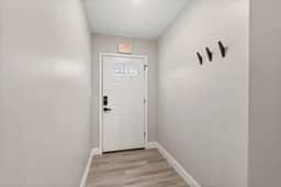 Central 3BR Apt | 3 Min to Cleveland Clinic