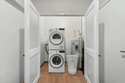 Charming 1BDR | Cleveland Clinic | Free Garage