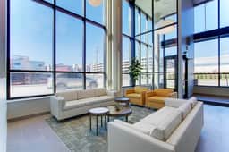 Designer 1 BDR | Cleveland Clinic | Free Garage