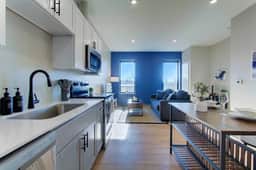 Designer 1 BDR | Cleveland Clinic | Free Garage