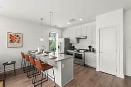 Gorgeous 2 Bedroom/2 Bathroom