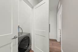 Gorgeous 2 Bedroom/2 Bathroom