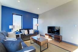 Luxury 2 Bed/2 Bath | Cleveland Clinic | Free Garage