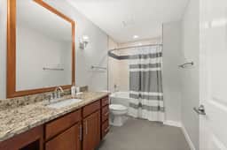 Luxury Apartment | Downtown | Free Parking