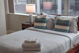 Luxury Apartment | Downtown | Free Parking