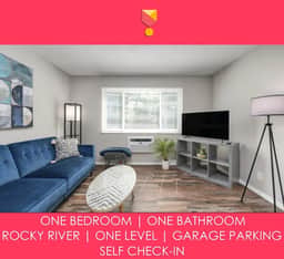 Modern & Updated First Floor 1BR near HWY/Airport