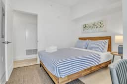 Quaint & Peaceful 2BR | Cleveland Clinic