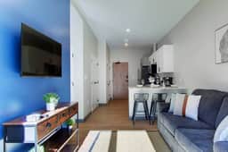 Spacious Studio | Cleveland Clinic | Free Garage