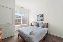 Stunning 2 Bedroom/2 Bathroom