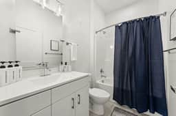 Stunning 2 Bedroom/2 Bathroom