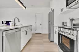 Stylish & Comfortable 2BR | Cleveland Clinic