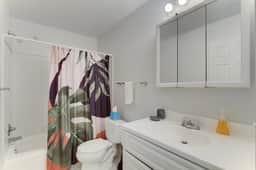 Stylish & Spacious Two Bedroom
