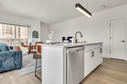Stylish & Comfortable 2BR | Cleveland Clinic