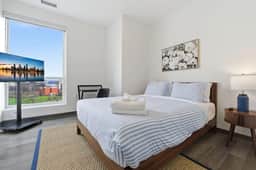 Relocation 2BR, Monthly | Near Cleveland Clinic, Cleveland - Image 3