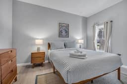 Cleveland Clinic | Recliner | Relaxing | 3 Bedroom