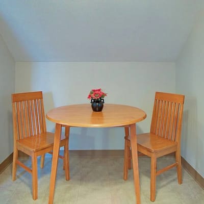 Spacious King Suite near Hall of Fame/Hwy/Airport
