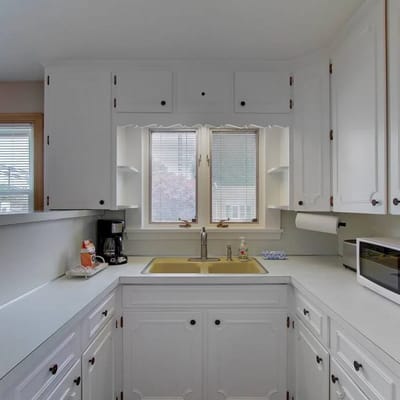 Two Bedroom King Suite near Hall of Fame w/ Garage