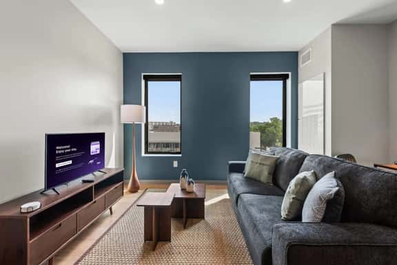 Quiet 1BR for Outpatient Recovery | Cleveland Clinic, CLE - Image 1