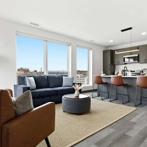 Relocation 2BR, Monthly | Near Cleveland Clinic, Cleveland - Image 1