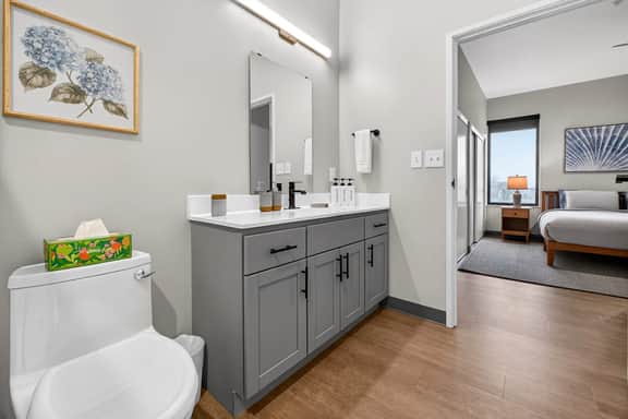 Across from Clinic | 2 Bed/2 Bath | Free Garage