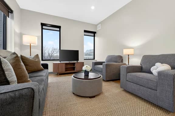 Furnished 2BR with Garage Space | Across from Cleveland Clinic - Image 2