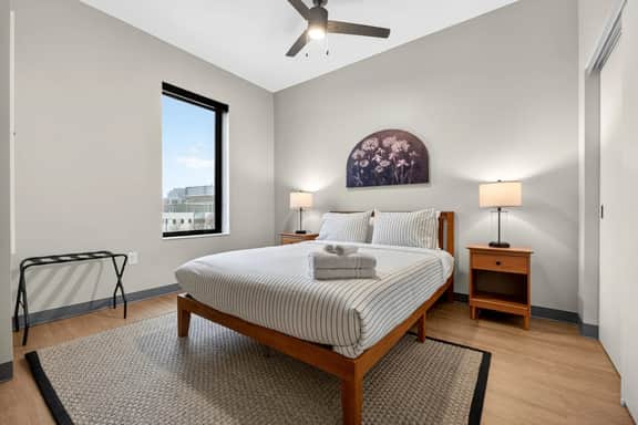 Furnished 2BR with Garage Space | Across from Cleveland Clinic - Image 4