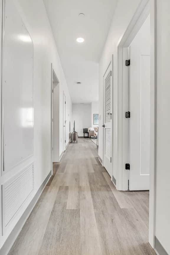Charming & Central 2BR | Cleveland Clinic
