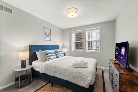 Historic Little Italy Two Bedroom w/ Private Drive