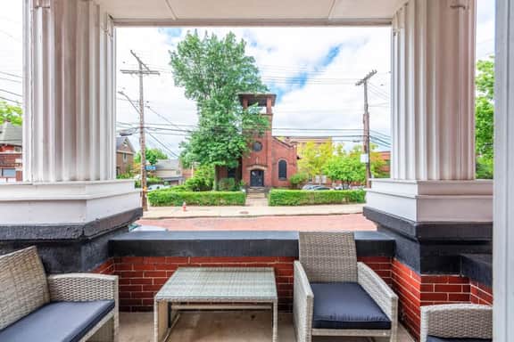 Historic Little Italy Two Bedroom w/ Private Drive