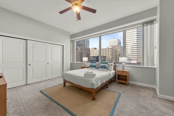 Luxury Apartment | Downtown | Free Parking