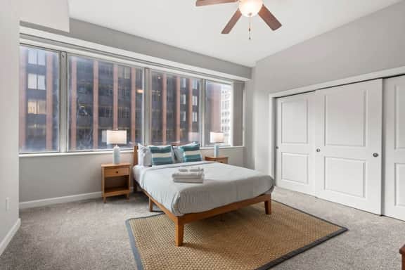 Luxury Apartment | Downtown | Free Parking