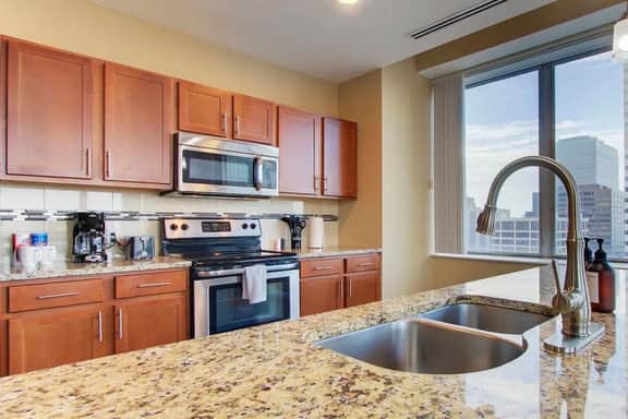 Incredible Views | Downtown | Free Parking
