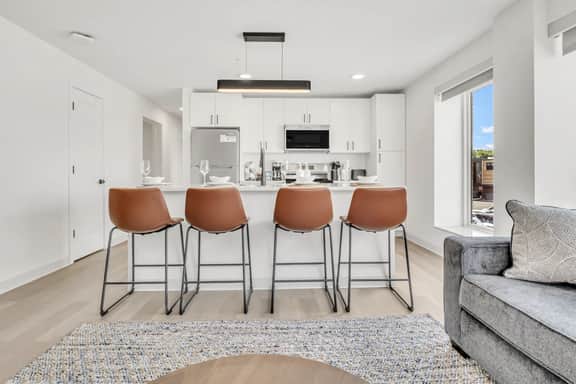 Quaint & Peaceful 2BR | Cleveland Clinic