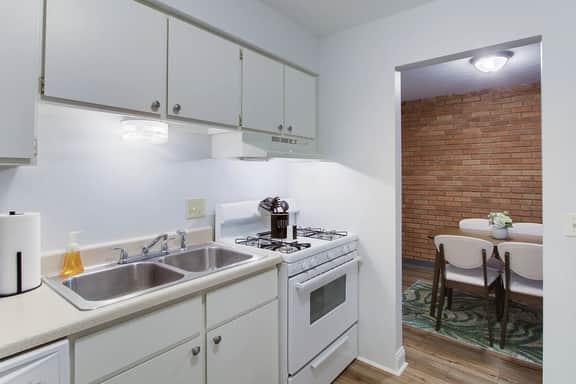 Stylish & Spacious Two Bedroom