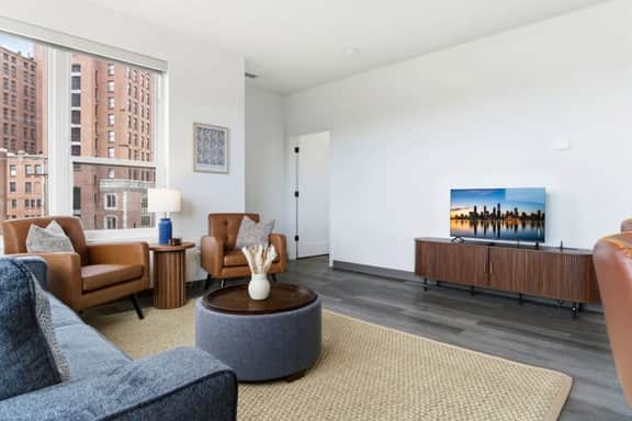 2BR with Courtyard & Gym | Cleveland Clinic Walk, Fairfax - Image 2