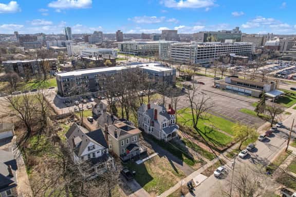 Cleveland Clinic | Recliner | Relaxing | 3 Bedroom