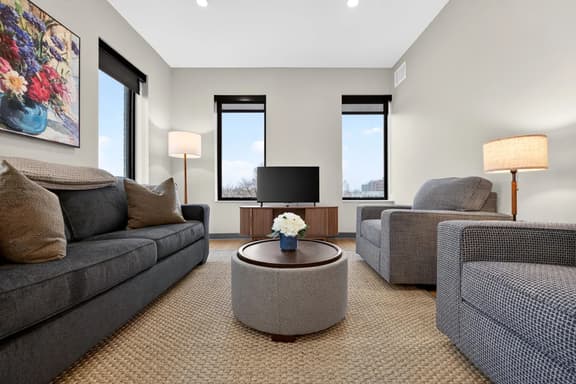 Across from Clinic | 2 Bed/2 Bath | Free Garage