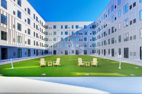 Elegant 1 BDR | Cleveland Clinic | Free Garage