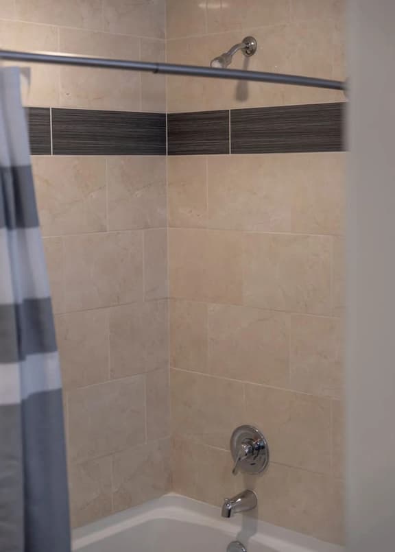 Luxury Apartment | Downtown | Free Parking