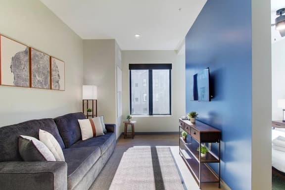 Spacious Studio | Cleveland Clinic | Free Garage