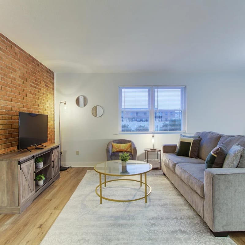 Stylish & Spacious Two Bedroom